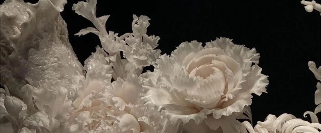 Dehua White Porcelain: The Quiet Elegance Behind Timeless Ceramic Art